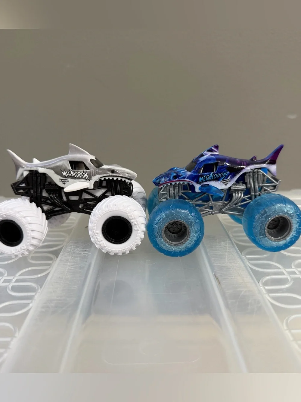 Monster Jam Megalodon Trucks (Bundle of 7)